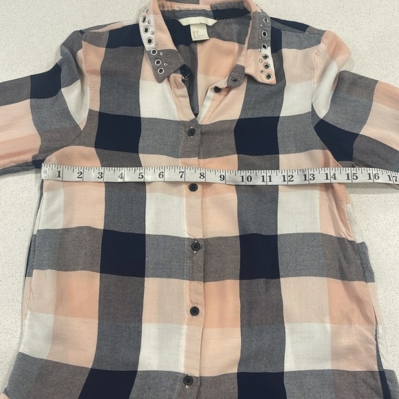 H&M Pink Plaid Button Front Shirt Size 2 - Picture 7 of 9